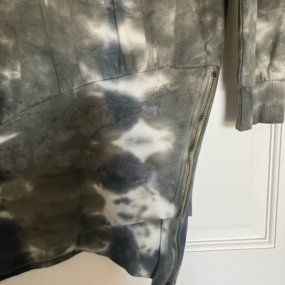 Young fabulous & Broke turtleneck sweatshirt dress, Medium, tie dye - Picture 5 of 5